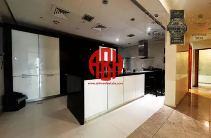 Apartment - 3 Bedrooms - 4 Bathrooms for rent in Zig Zag Tower B - Zig Zag Towers - West Bay - Doha Apartment - 3 Bedrooms - 4 Bathrooms for rent in Zig Zag Tower B - Zig Zag Towers - West Bay - Doha