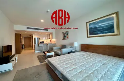 Room / Bedroom image for: Apartment - 1 Bathroom for rent in Viva East - Viva Bahriyah - The Pearl Island - Doha, Image 1
