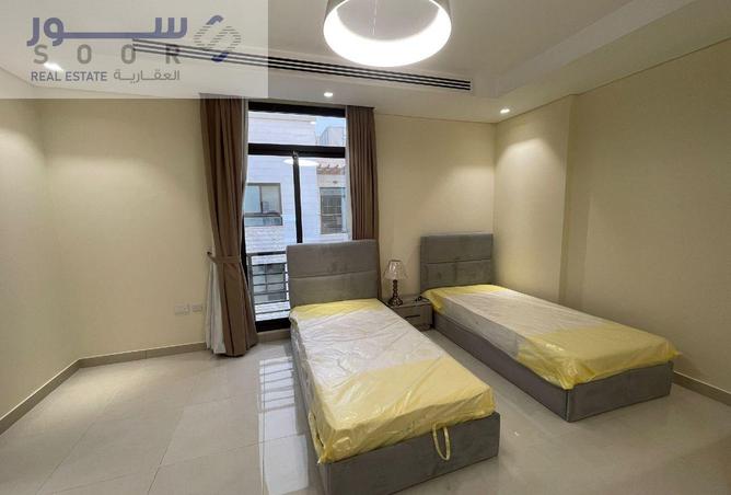 994502 - Property Image 2