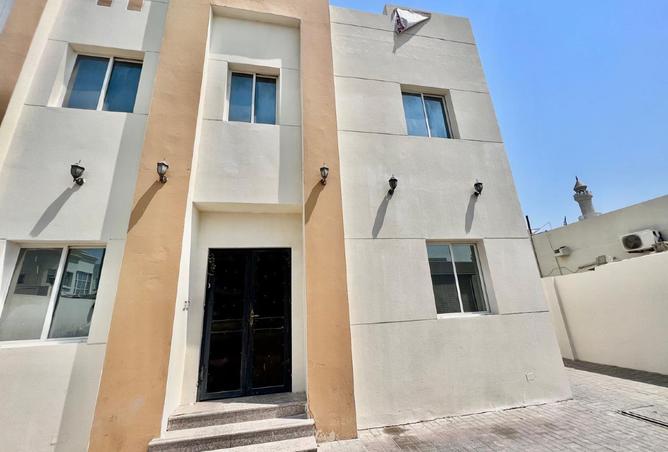 936778 - Property Image 2