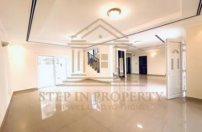 Apartment - 3 Bedrooms - 4 Bathrooms for rent in Wadi Al Markh - Muraikh - AlMuraikh - Doha