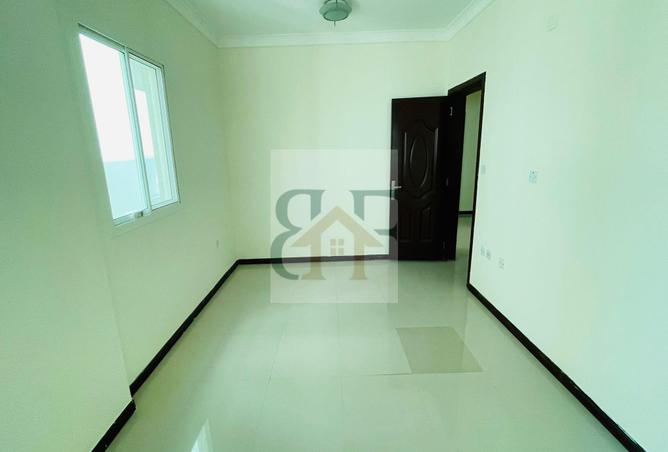 935002 - Property Image 2