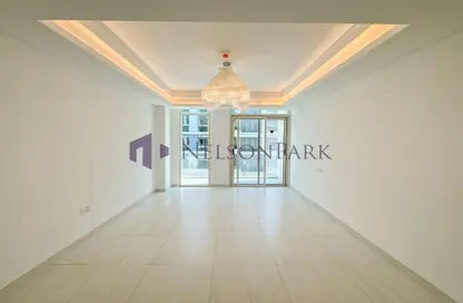 Apartment - 2 Bedrooms - 3 Bathrooms for rent in Gewan Island - The Pearl Island - Doha