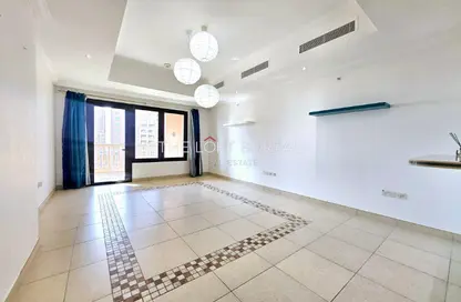 Apartment - 1 Bedroom - 2 Bathrooms for sale in East Porto Drive - Porto Arabia - The Pearl Island - Doha