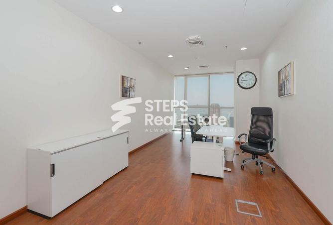 Office Space - Studio for sale in West Bay Tower - West Bay - West Bay - Doha
