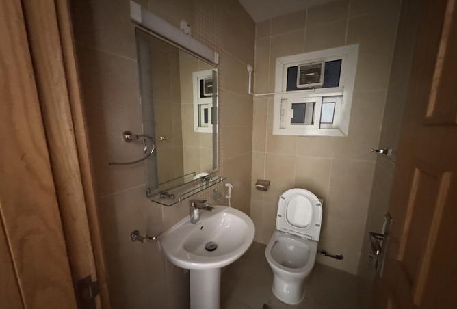 942227 - Property Image 3