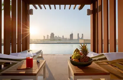 تاون هاوس - 2 غرف نوم - 3 حمامات للايجار في برج رقم 6 - منطقة الأبراج - جزيرة اللؤلؤة - الدوحة
