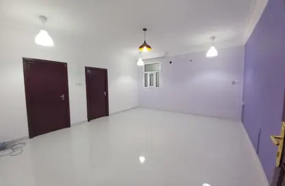 فيلا - 1 حمام للايجار في Hazm Al Markhiya - الدوحة