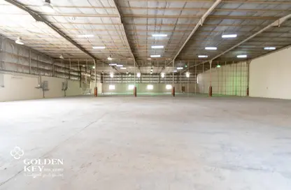 Warehouse - Studio - 2 Bathrooms for rent in Industrial Area 1 - Industrial Area - Doha