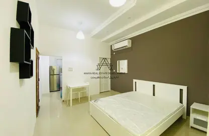 Apartment - Studio - 1 Bathroom for rent in Bu Hamour Street - Abu Hamour - Doha