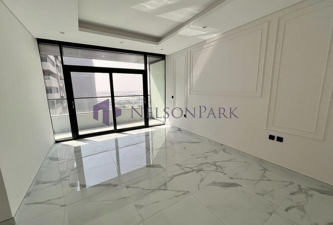 952250 - Property Image 2