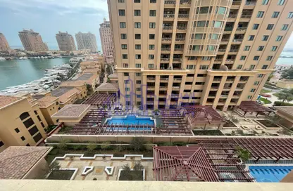 Apartment - 1 Bedroom - 2 Bathrooms for rent in Porto Arabia - The Pearl Island - Doha