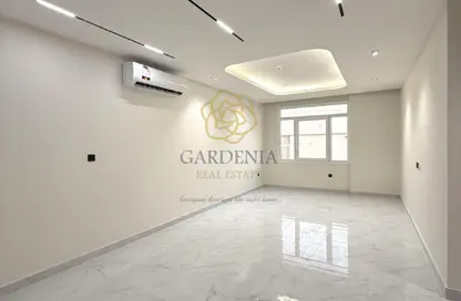 Apartment - 2 Bedrooms - 2 Bathrooms for rent in Al Messila - Al Messila - Doha
