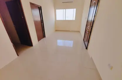 Apartment - 2 Bedrooms - 1 Bathroom for rent in Ain Khaled Villas - Ain Khaled - Doha