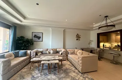 Apartment - 1 Bedroom - 2 Bathrooms for rent in East Porto Drive - Porto Arabia - The Pearl Island - Doha