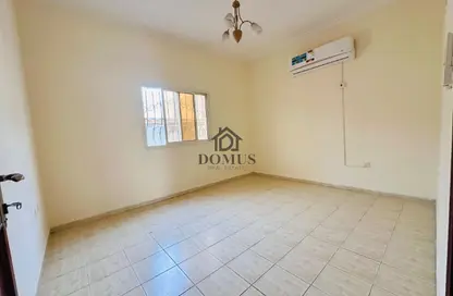 Apartment - 4 Bedrooms - 3 Bathrooms for rent in Tadmur Street - Old Airport Road - Doha