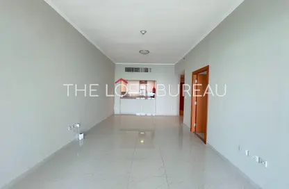 Apartment - 2 Bedrooms - 3 Bathrooms for rent in Viva West - Viva Bahriyah - The Pearl Island - Doha