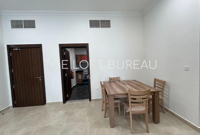 950815 - Property Image 2
