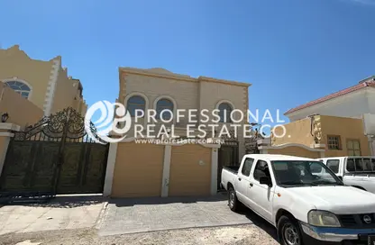 Villa - 6 Bedrooms - 7 Bathrooms for rent in Souk Al gharaffa - Al Gharrafa - Doha