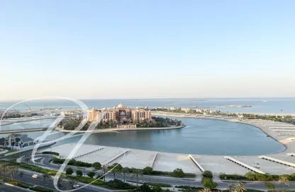 Apartment - 2 Bedrooms - 3 Bathrooms for rent in Tower 18 - Porto Arabia - The Pearl Island - Doha