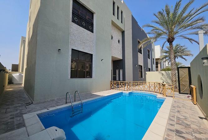 967320 - Property Image 3