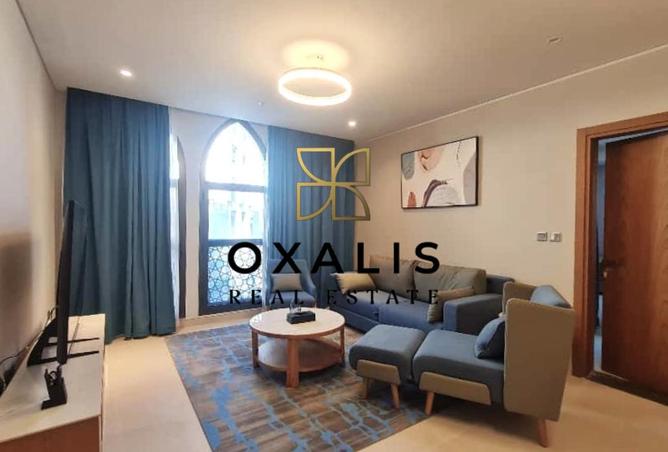 953812 - Property Image 2