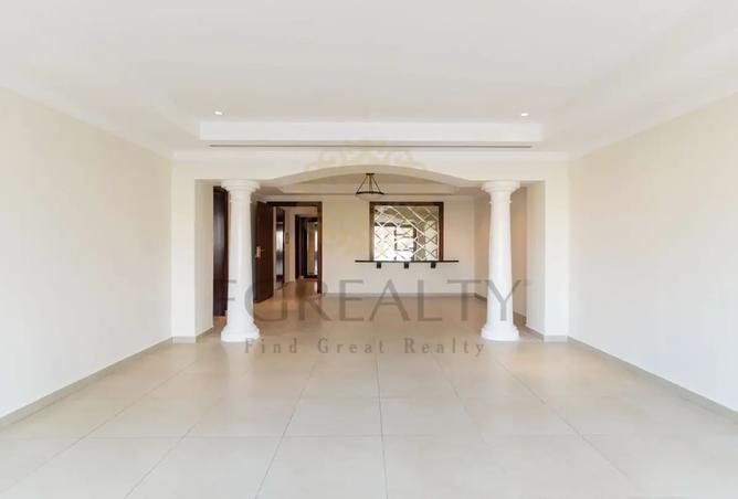 938256 - Property Image 2