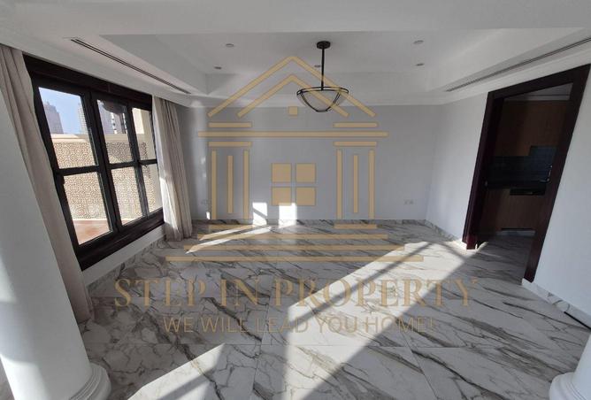 996453 - Property Image 3