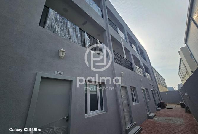 996328 - Property Image 3