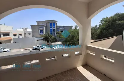 فيلا - 6 غرف نوم - 6 حمامات للايجار في المعمورة - المعمورة - الدوحة