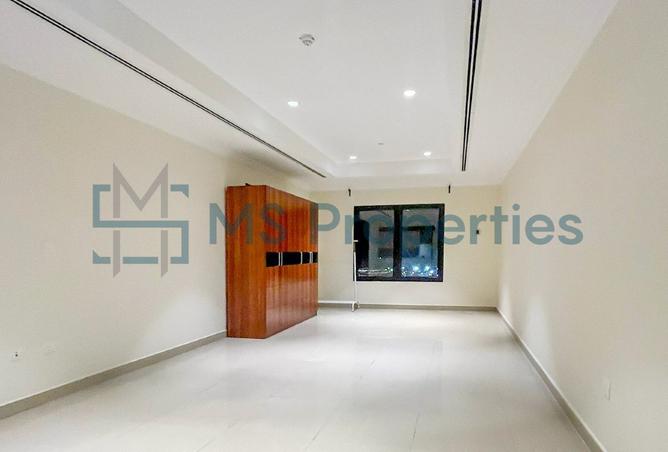 992909 - Property Image 3