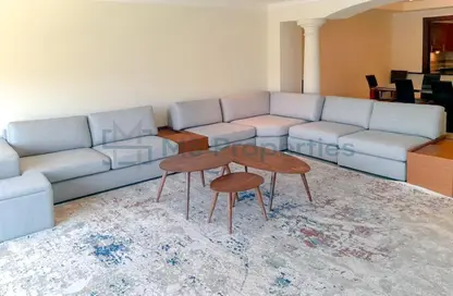 شقة - 2 غرف نوم - 3 حمامات للايجار في طريق بورتو الشرقي - بورتو أرابيا - جزيرة اللؤلؤة - الدوحة