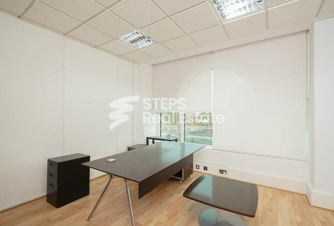 983233 - Property Image 3