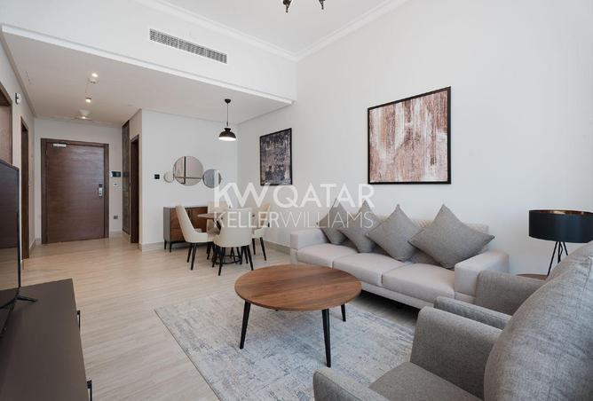 945472 - Property Image 2