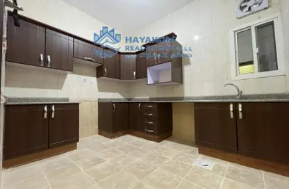 شقة - 3 غرف نوم - 3 حمامات للايجار في 2 ام رزيدانس - فريج بن محمود الشمالي - فريج بن محمود - الدوحة