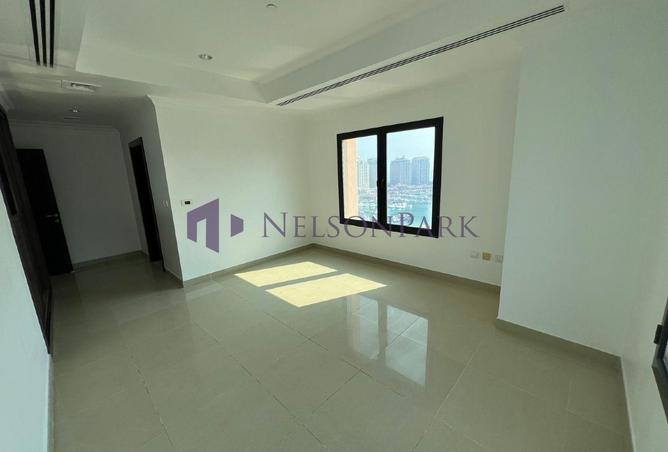 979631 - Property Image 3