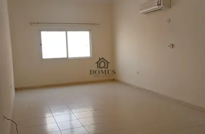 Apartment - 2 Bedrooms - 1 Bathroom for rent in Thabit Bin Zaid Street - Al Mansoura - Doha