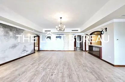 Apartment - 3 Bedrooms - 4 Bathrooms for rent in West Porto Drive - Porto Arabia - The Pearl Island - Doha
