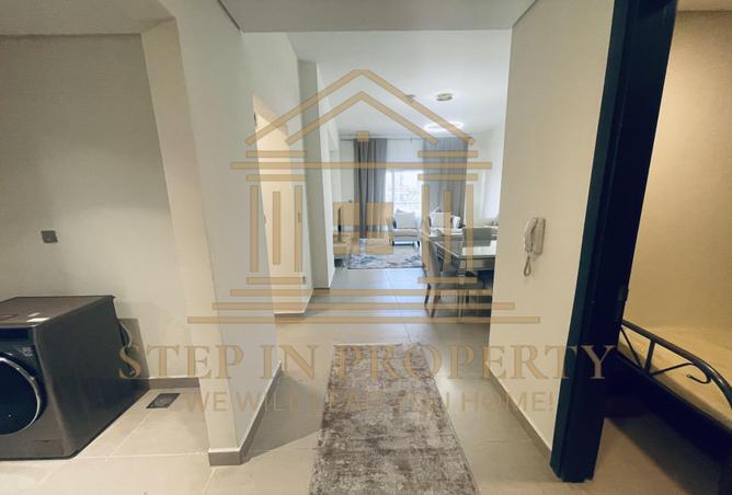 976366 - Property Image 2