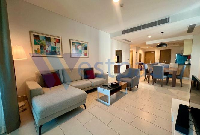 933013 - Property Image 2
