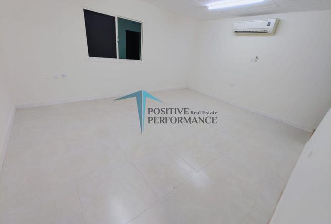 991320 - Property Image 3