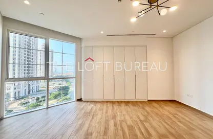 شقة - 2 غرف نوم - 3 حمامات للايجار في حدائق فلورستا - حدائق فلورستا - جزيرة اللؤلؤة - الدوحة