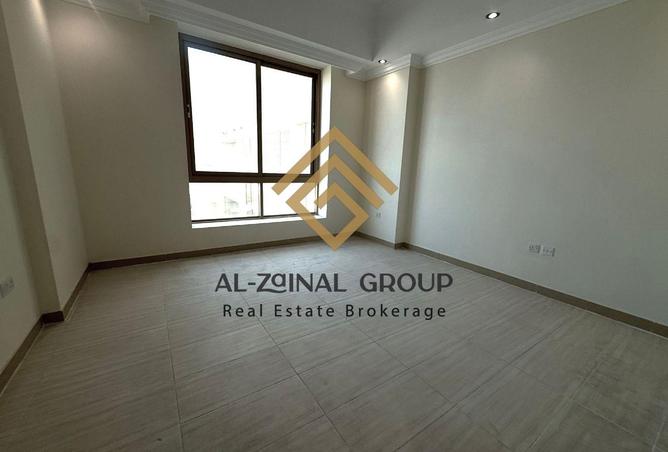 997400 - Property Image 3