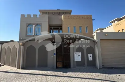 فيلا - 6 غرف نوم - 6 حمامات للايجار في إزغاوا - الدوحة