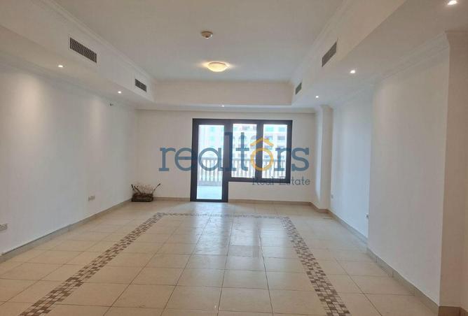 943422 - Property Image 3