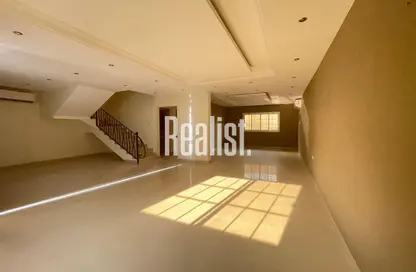 Compound - 3 Bedrooms - 4 Bathrooms for rent in Aspire Tower - Al Waab - Al Waab - Doha