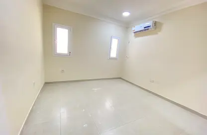 Apartment - 1 Bedroom - 1 Bathroom for rent in Ain Khaled Villas - Ain Khaled - Doha