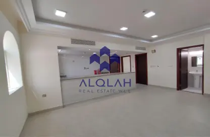 Apartment - 2 Bedrooms - 3 Bathrooms for rent in Al Mansoura - Al Mansoura - Doha