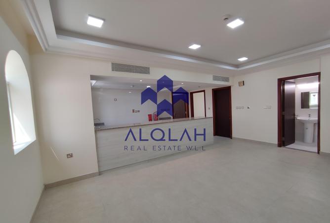 937892 - Property Main Image