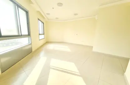 Apartment - 2 Bedrooms - 2 Bathrooms for rent in Muntazah 7 - Al Muntazah - Doha